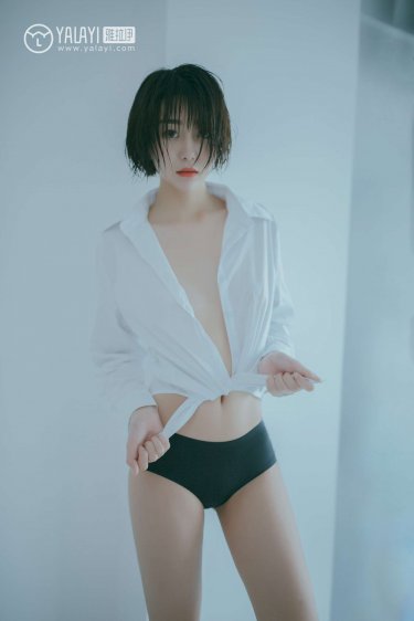 美女爱爱